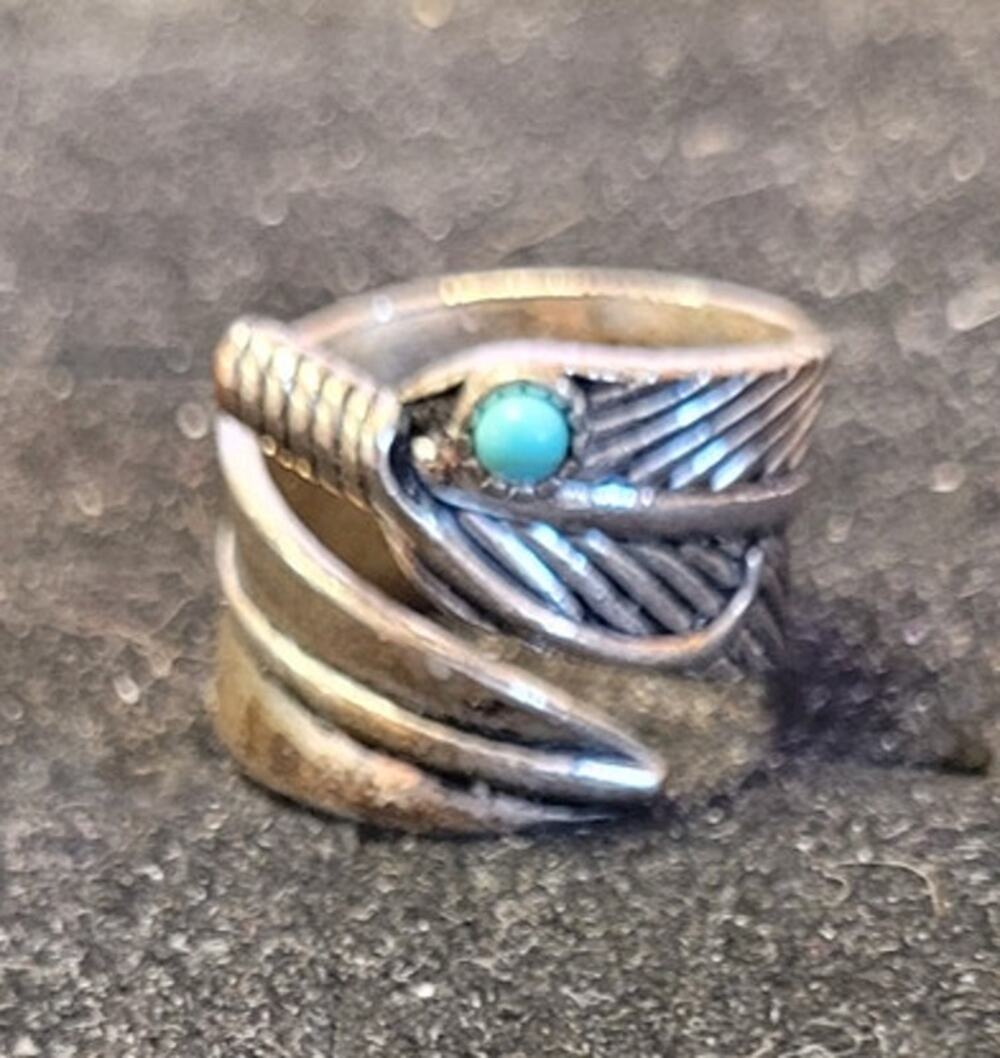 Silver Tone Feather Wrap Ring Turquoise Accent Boho Southwestern Bypass 7.5